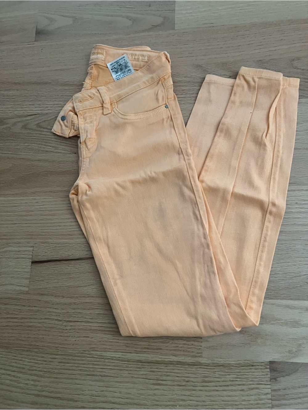 Guess Women’s Peach Skinny Jeans - Soft Peach Stretch
